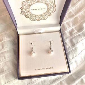 Annika Witt Pearl Earrings